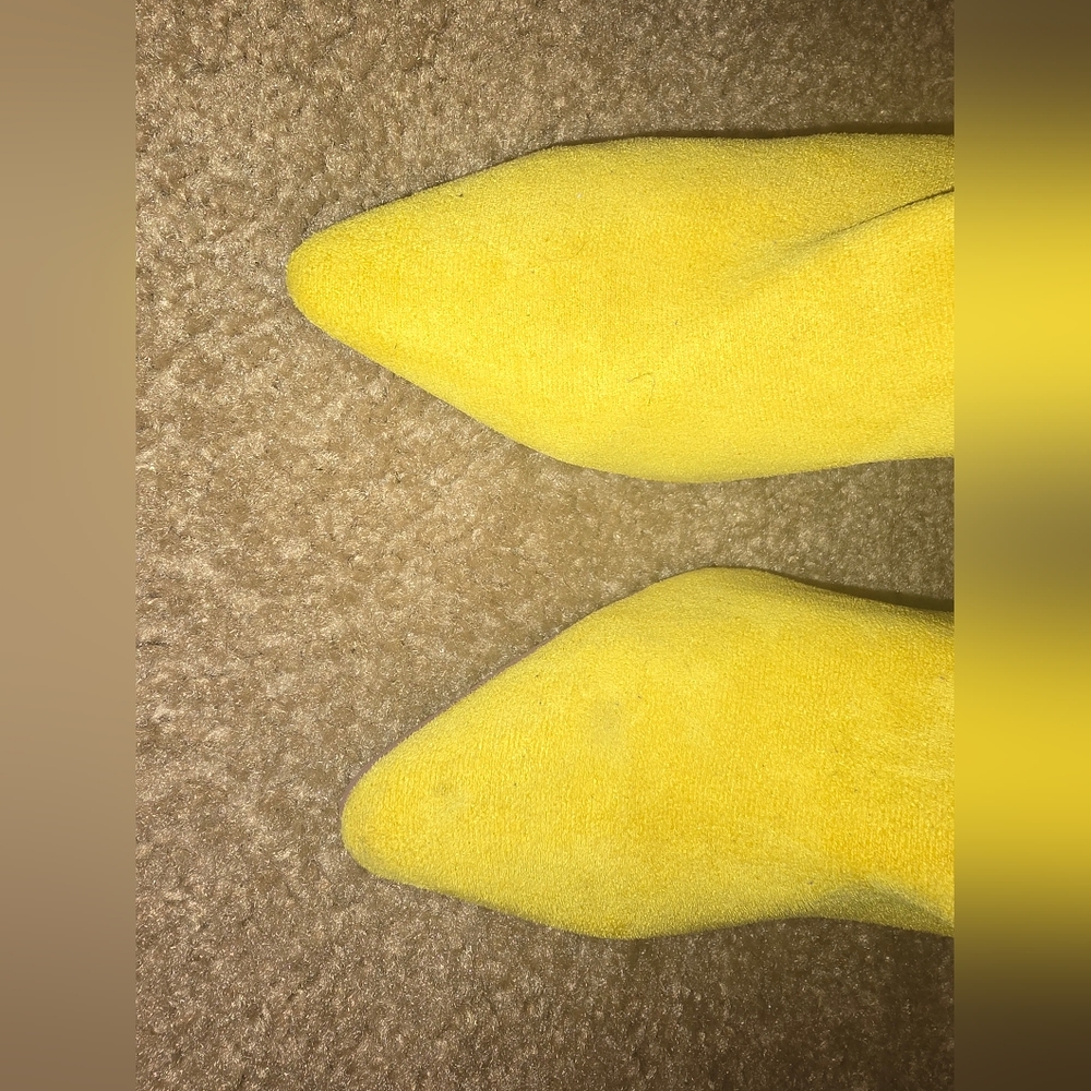 Charles David Yellow Bootie - Picture 2 of 4